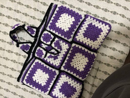 Medium Tote